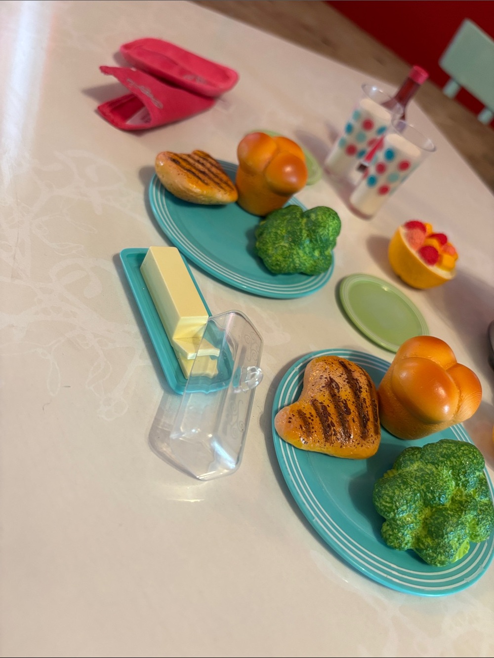 American Girl Doll crockpot dinner set Excellent condition - Picture 3 of 9